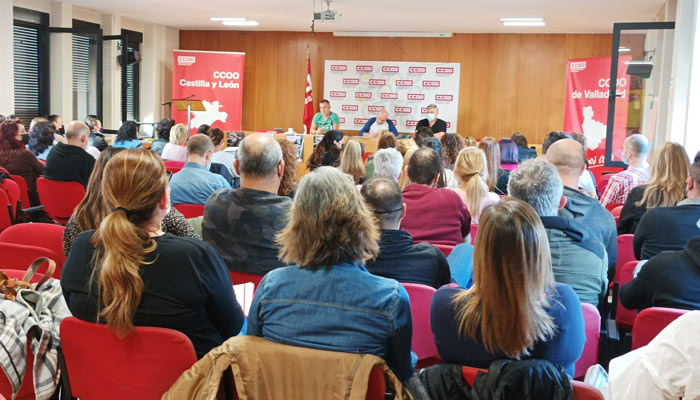 Asamblea CCOO Convenio medianas superficies Castilla y León
