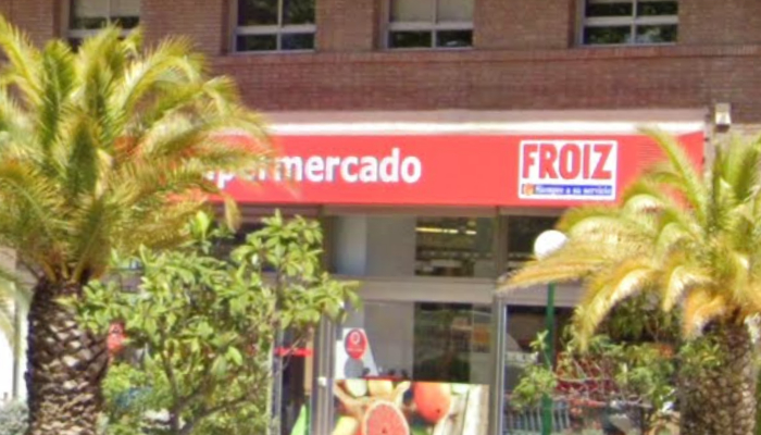 foto supermercado Froiz calle Sor Ángela de la Cruz, Madrid